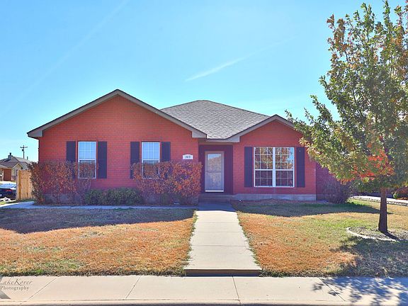3rd image of 389 Sugarloaf Ave