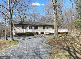311 Beards Crossing Rd, Hedgesville, WV 25427
