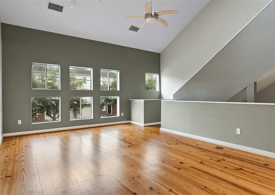 1st image of 1326 Rosalie St