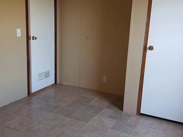 10325 County Road 470 — Photo 6