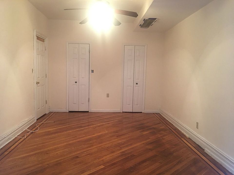 2nd image of 9302 Ridge Blvd APT 1B