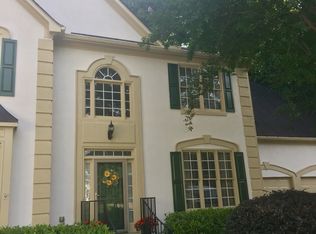 2002 Wiltshire Ct, Woodstock, GA 30189