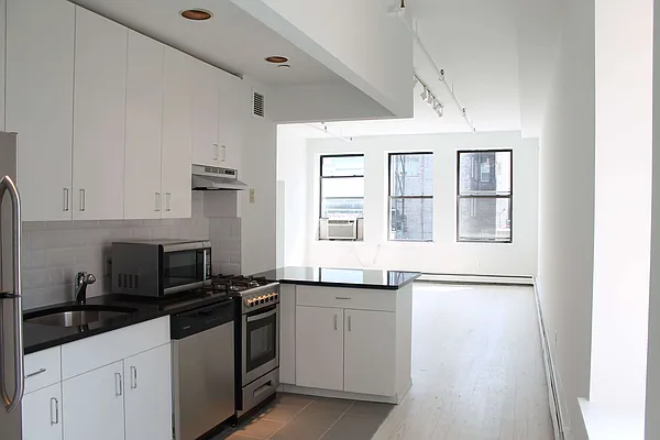 Rented by True Lofts New York LLC | media 27