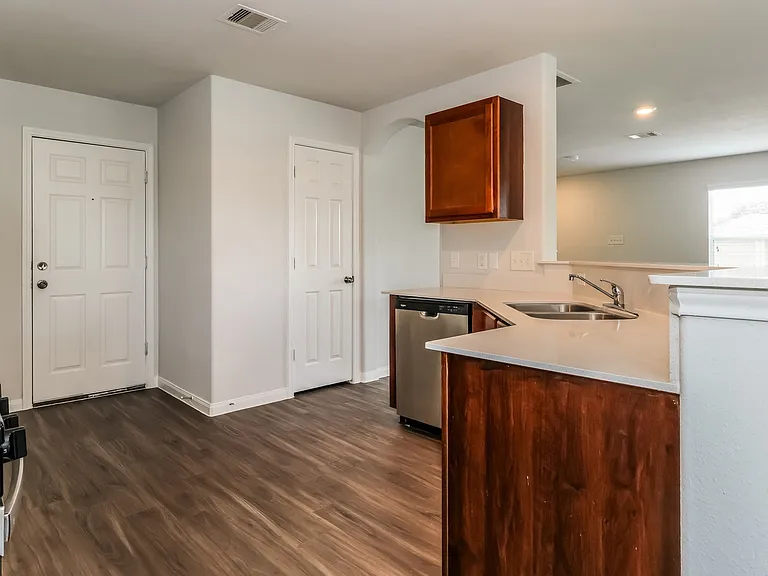 6019 Sugar Field Ln — Photo 11