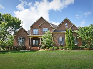 300 Kirk Ln, Dothan, AL 36305