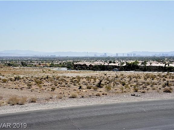 5th image of 4046 Laurel Flat Ct