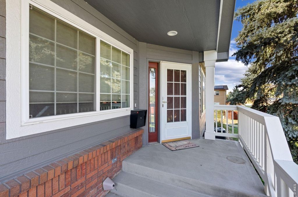 1108 Belleview Dr