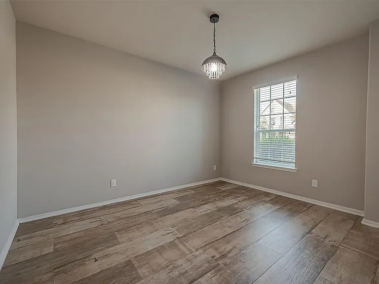 8306 Hampton Bay Dr — Photo 6