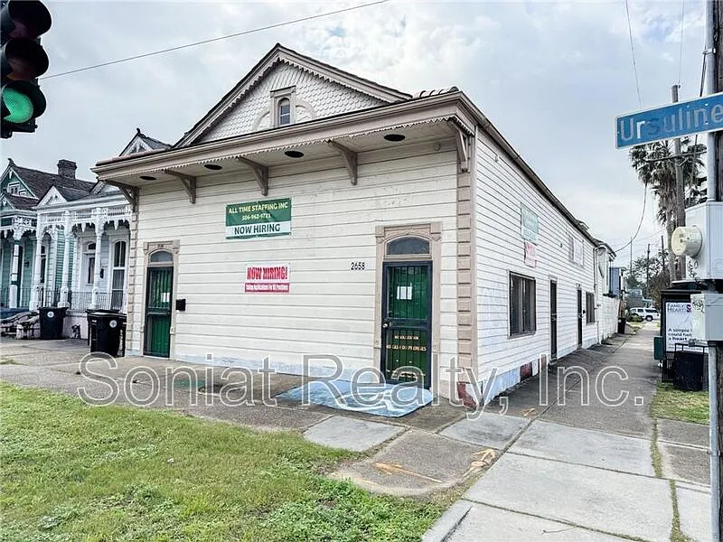 2658 Ursulines Ave