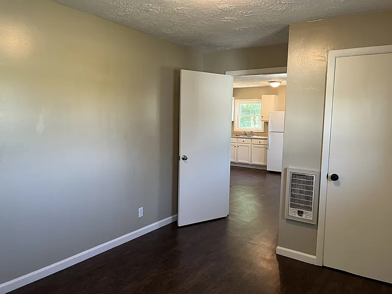 402 Corby Bridge Rd — Photo 12