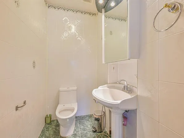 102-01 62nd Road image 20 of 25