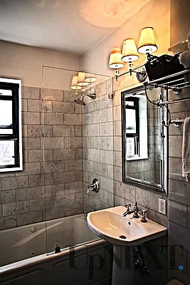 Rented by UpNext Real Estate | media 4