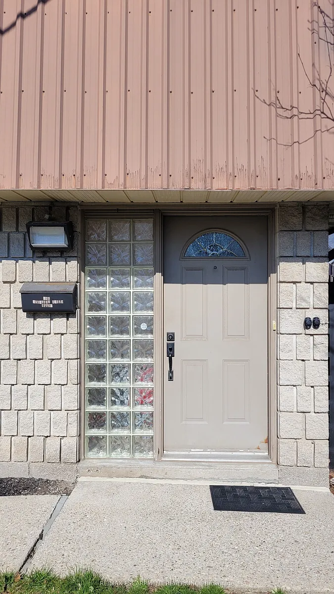 Building Photo - 325 Fairview Dr #3