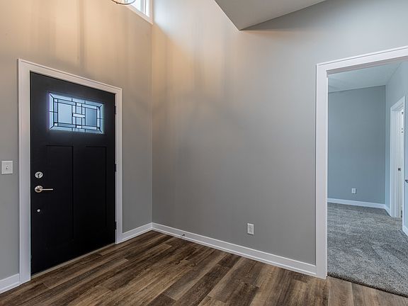 3rd image of 1015 S 6th St #1