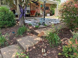 1009 Cork Dr, Bethel Park, PA