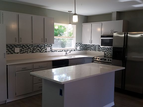 2nd image of 1833 147th Ave SE
