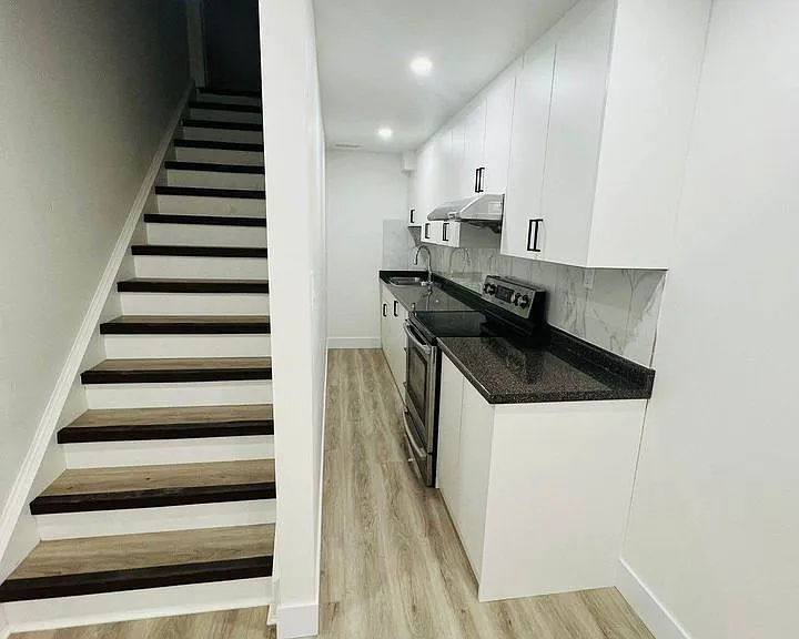 3916 Auckland Ave #BASEMEN — Photo 13