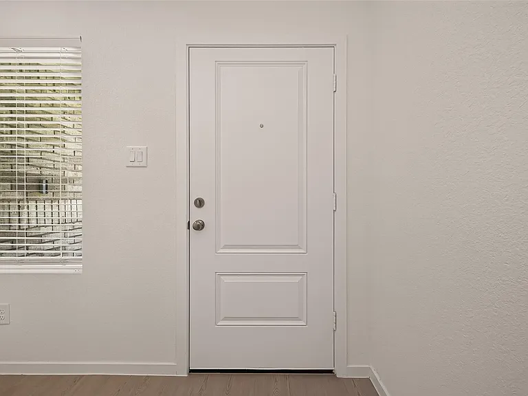 31338 Black Cherry Hollow Dr — Photo 6