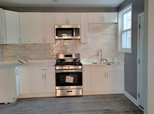 905 W 65th St #1, Chicago, IL 60621