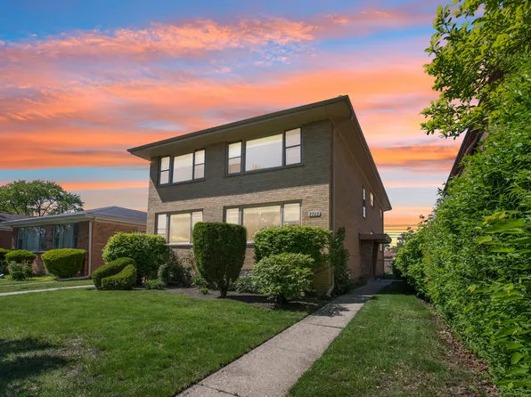 3542 Main St, Skokie, IL 60076