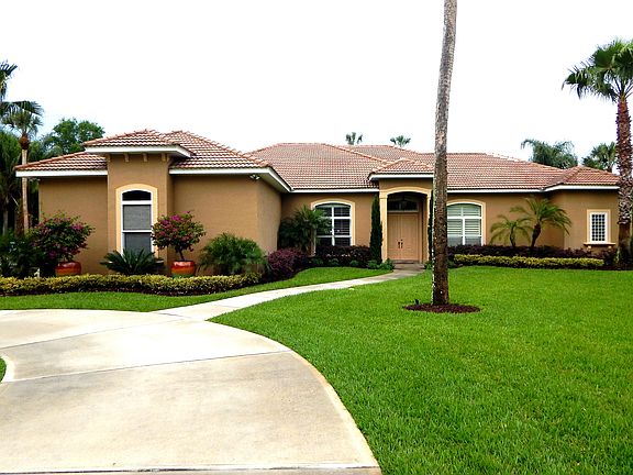 2nd image of 327 W Gimber Ct