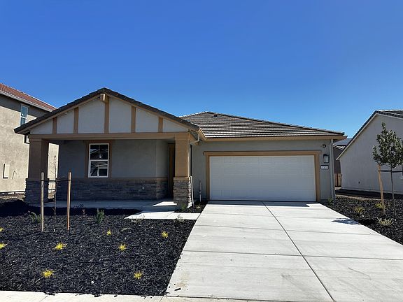 Exterior 4 10 24