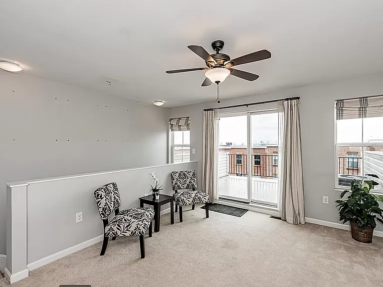 4618 Dillon Pl — Photo 27