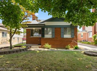 3223 Monroe St, Dearborn, MI 48124