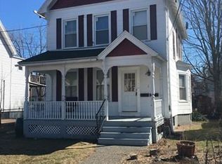 24 Smith St, West Haven, CT 06516