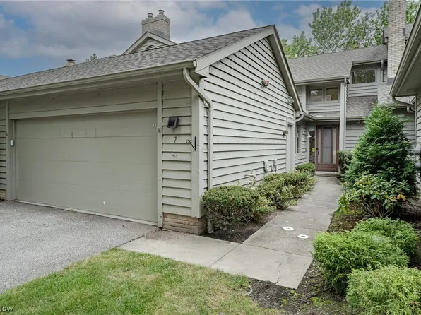 7 Chelsea Ct, Beachwood, OH 44122