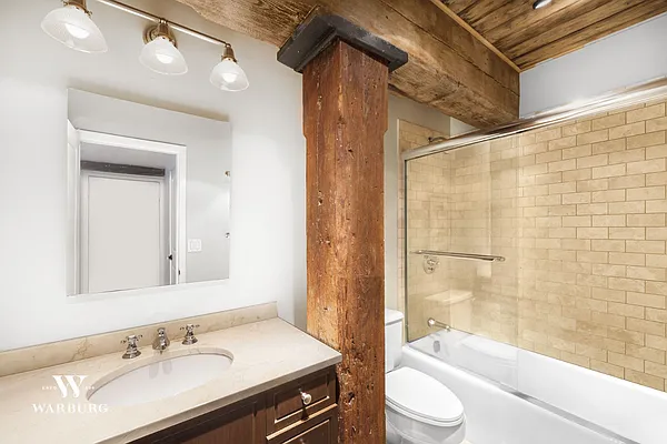 Sold by Warburg | media 6