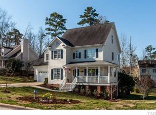225 Hickory Glen Ln, Holly Springs, NC 27540