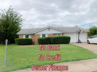 2813 Lana Cir, Fort Worth, TX 76140