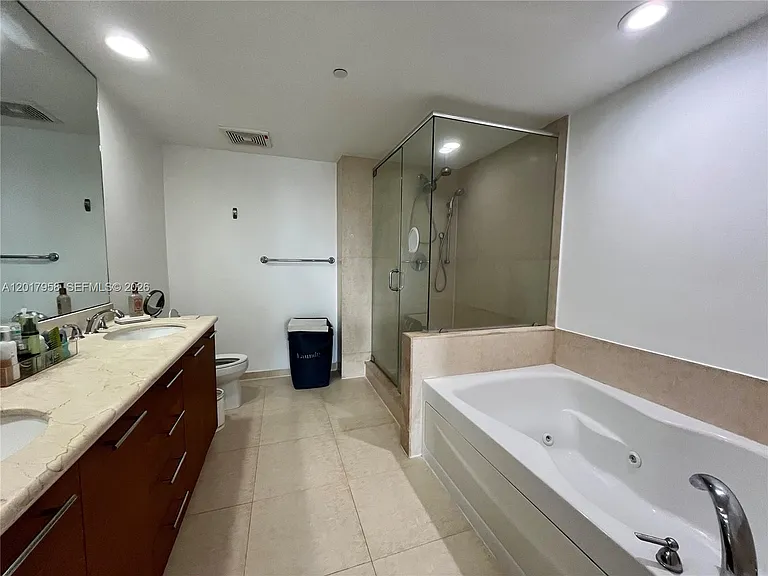 50 Biscayne Blvd #1801 — Photo 17