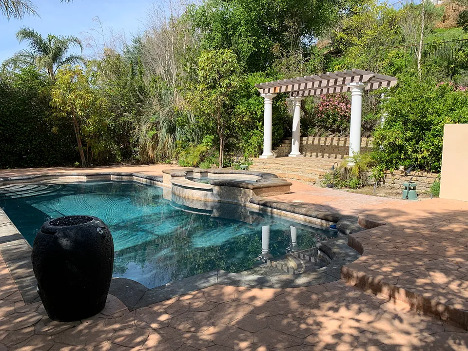 26803 Mont Calabasas Dr