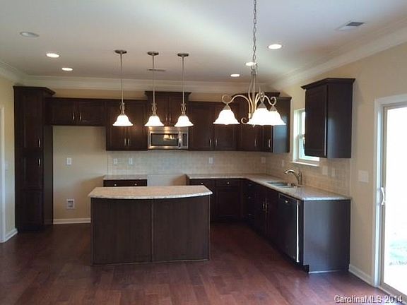 4th image of 2036 Waverly Court Dr #149