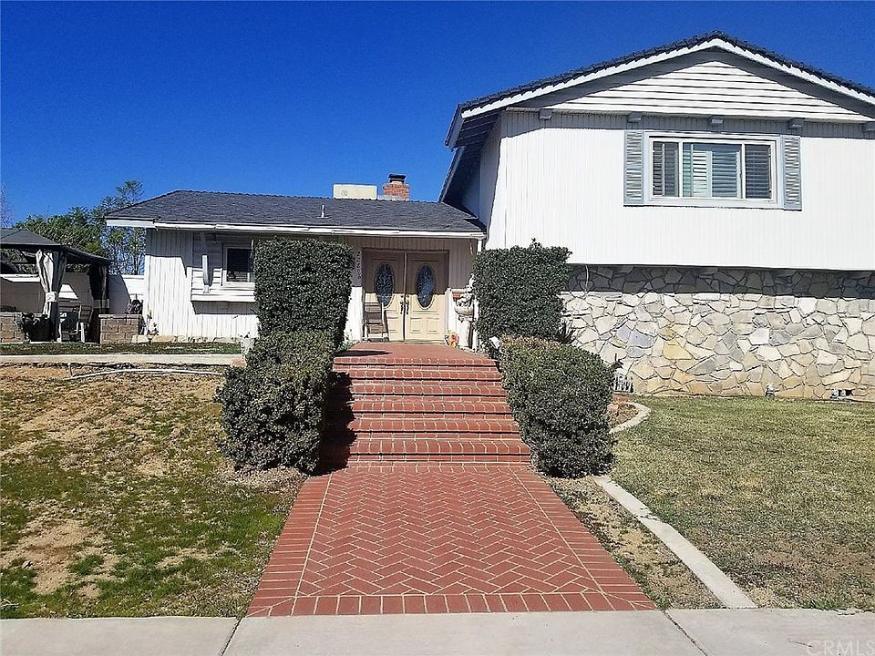 1st image of 22896 Brentwood St