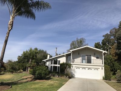 2132 Dons Way, Vista, CA, 92084