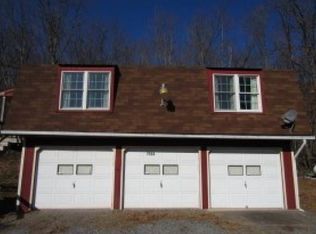 2564 S Lehigh Gorge Dr, Weatherly, PA 18255