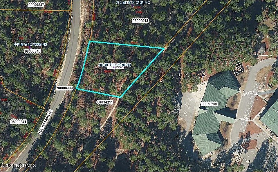 1st image of 208 Meyer Farm Drive
