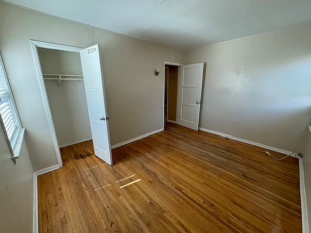 722 W 9th St — Photo 20
