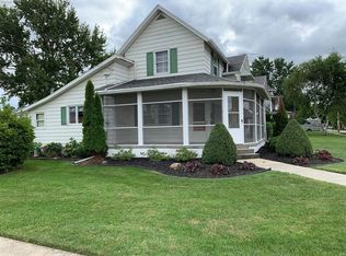 164 N Toussaint St, Oak Harbor, OH 43449
