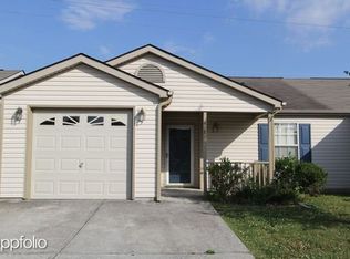 618 Ravencrest Dr, Maryville, TN 37801