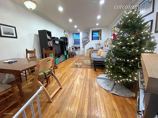 Rented by Corcoran | media 18