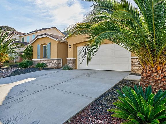 3rd image of 30167 Pine Needle Rd