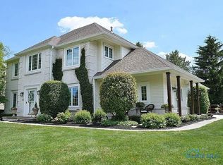 1683 Watermill Ln, Perrysburg, OH 43551
