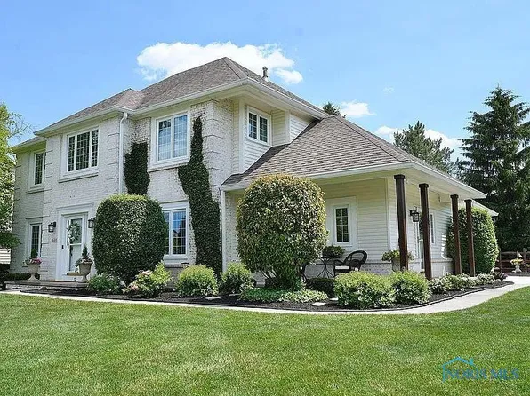 1683 Watermill Ln, Perrysburg, OH 43551