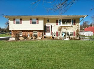 2 Ardley Pl, Monsey, NY 10952