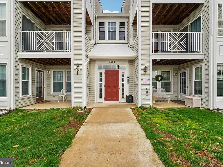 2444 Blue Spring Ct #303 — Photo 1