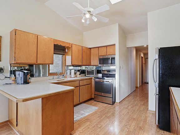 4th image of 14247 Brighton Ct